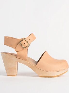 🆕 BRYR Clogs Women's Tan Leather Clog Sandals with Ankle Buckle